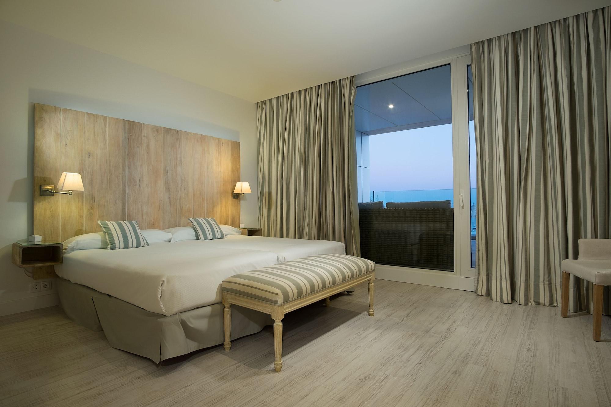 Suites Puerto Sherry El Puerto de Santa Maria Exterior photo
